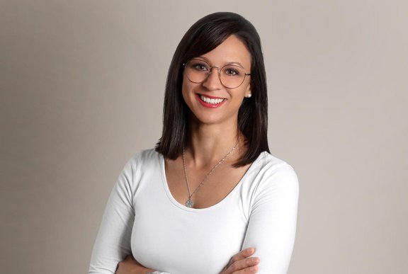 gloria-schnebinger.jpg